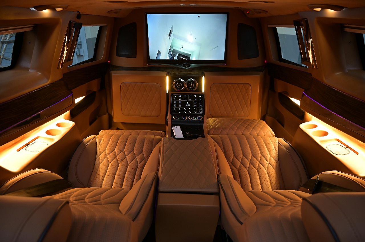 Experience Ultimate Comfort with Luxury Car Service Oxford Mississippi